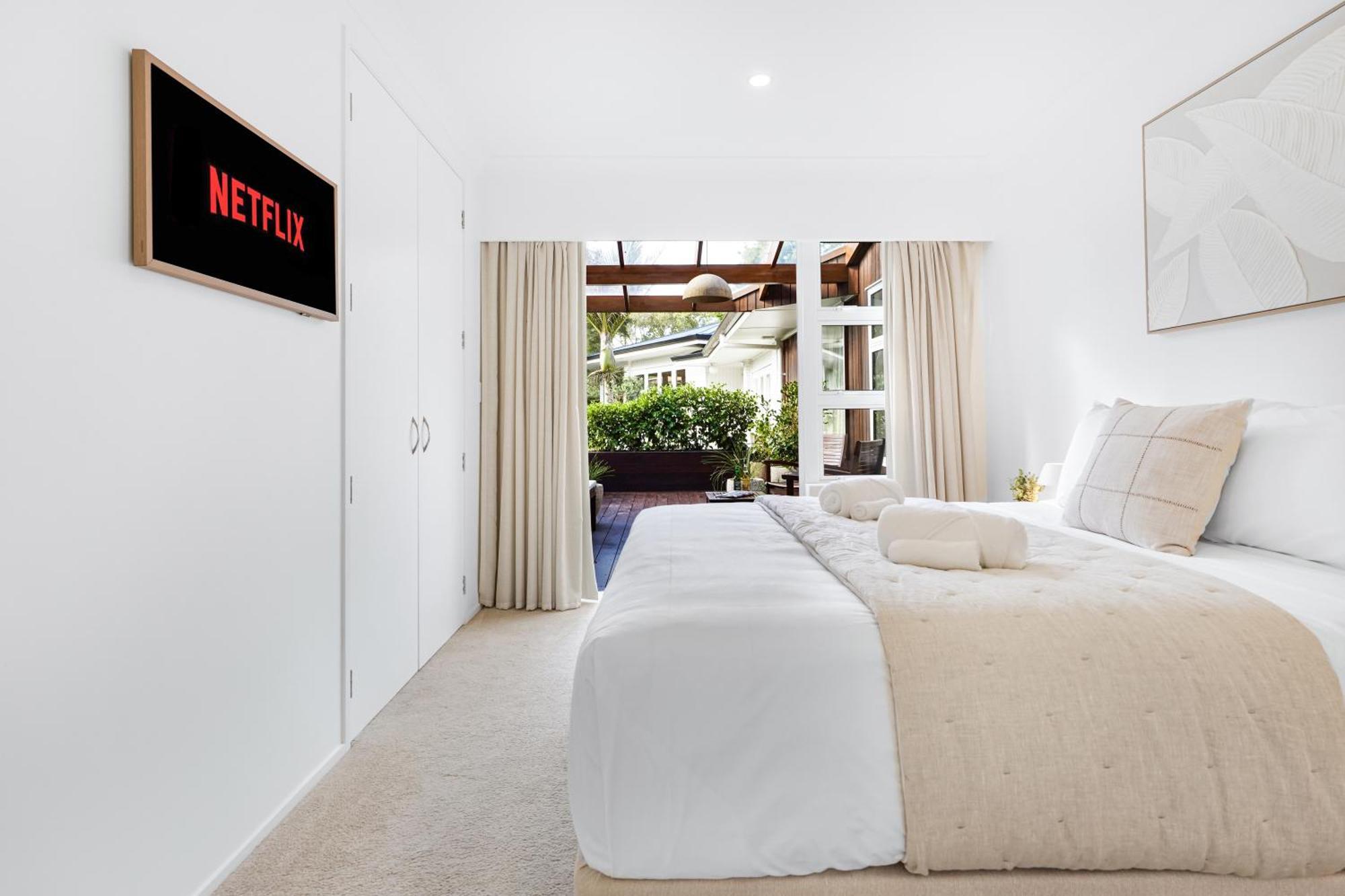 River View Retreat, Luxury & Central - By Kosh Bnb Hamilton Bagian luar foto